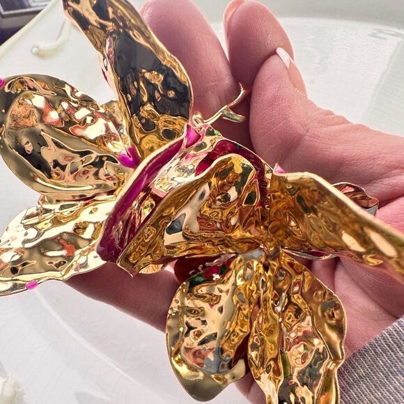 New! Zara Floral Earrings - Picture 8 of 11